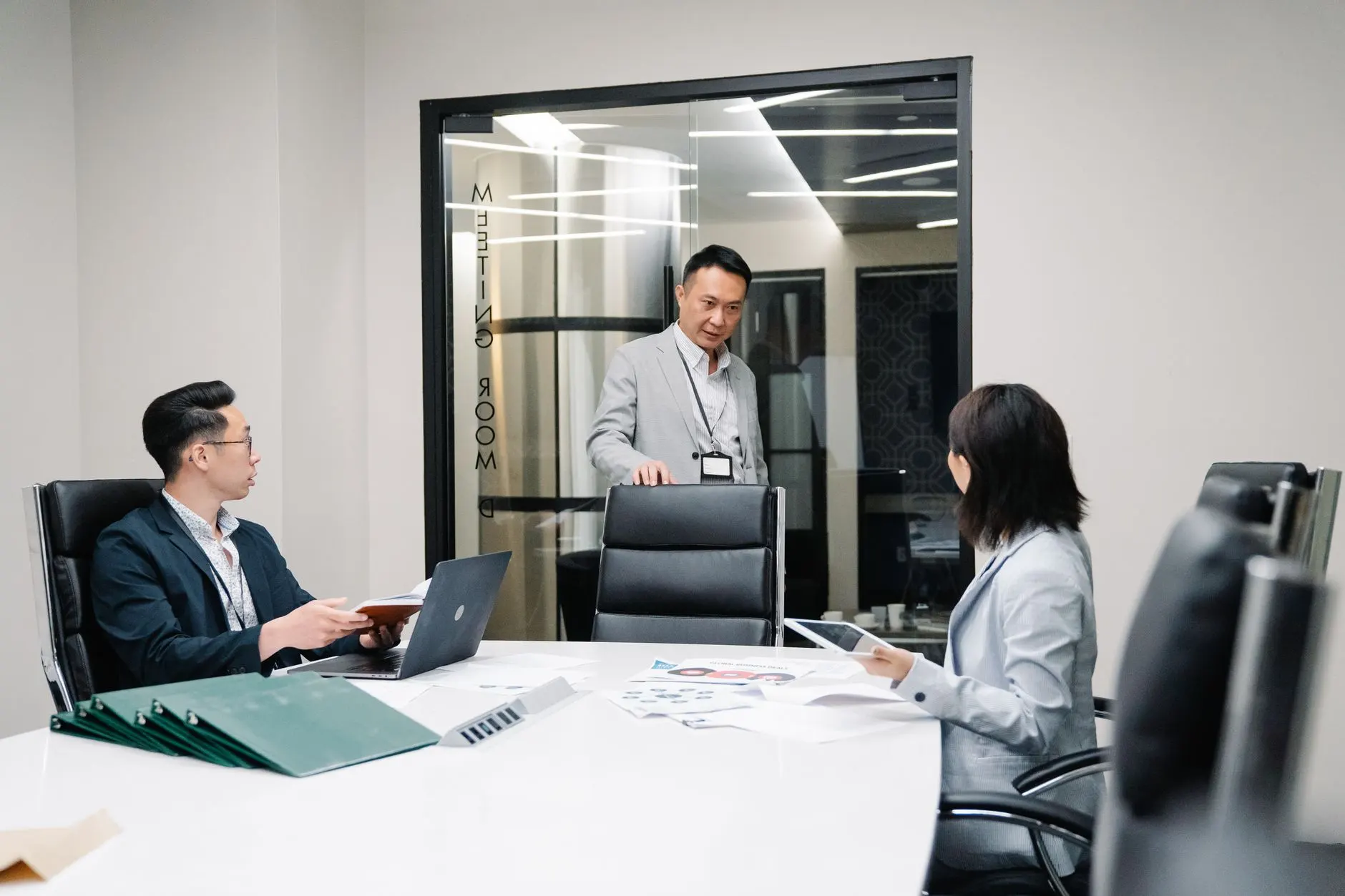深圳智能硬件与物联网融合应用的三大关键技术解析封面图