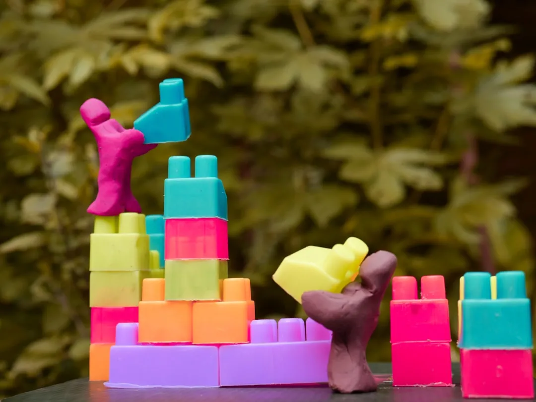 深圳九章之光解析物联网智能硬件在智慧园区中的落地路径